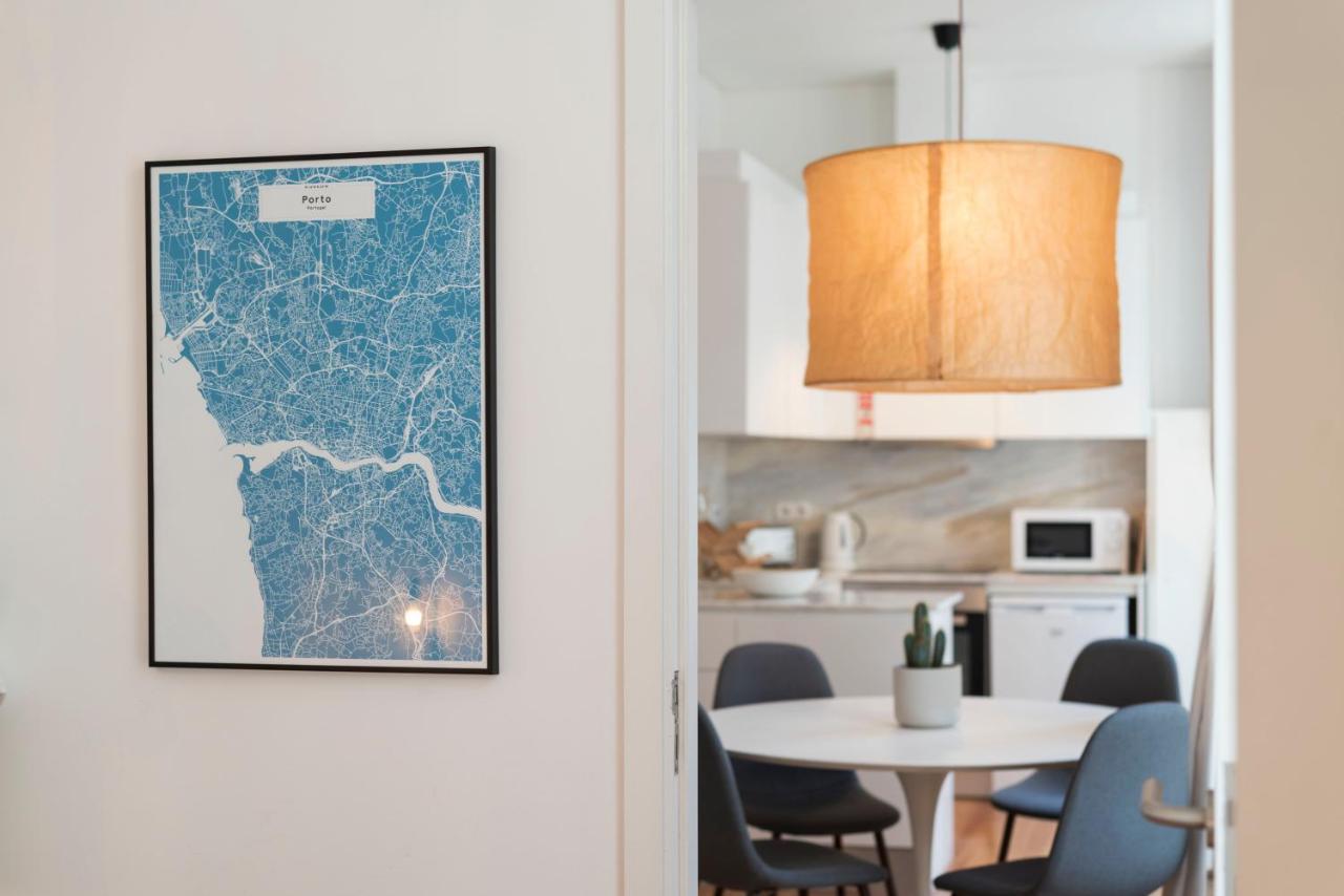Light Blue Apartment Porto Luaran gambar